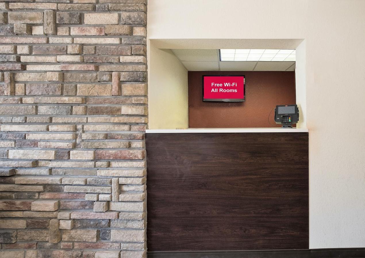 Red Roof Inn Cortland Exterior photo